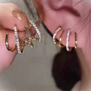 2 Gold Ear Cuff Huggie Dainty Claw Stud Earrings